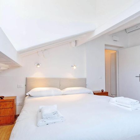 Апартаменти Pantheon Charming Attic | Romeloft Екстер'єр фото